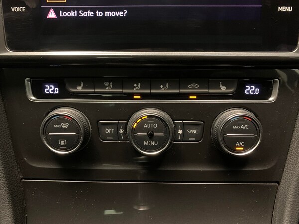 Used Volkswagen Golf 2020 for sale - 76318947: Photo 22