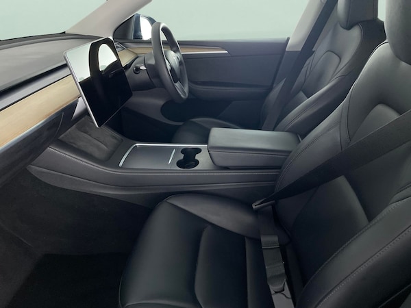 Used Tesla Model Y 2022 for sale - 76300629: Photo 5