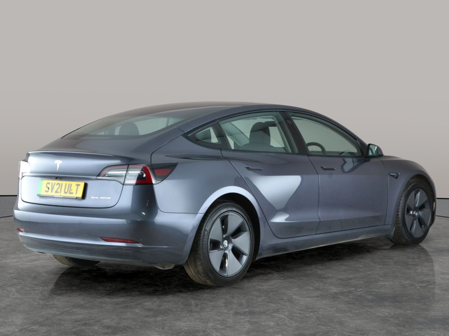 Used Tesla Model 3 2021 for sale - 77159909: Photo 10