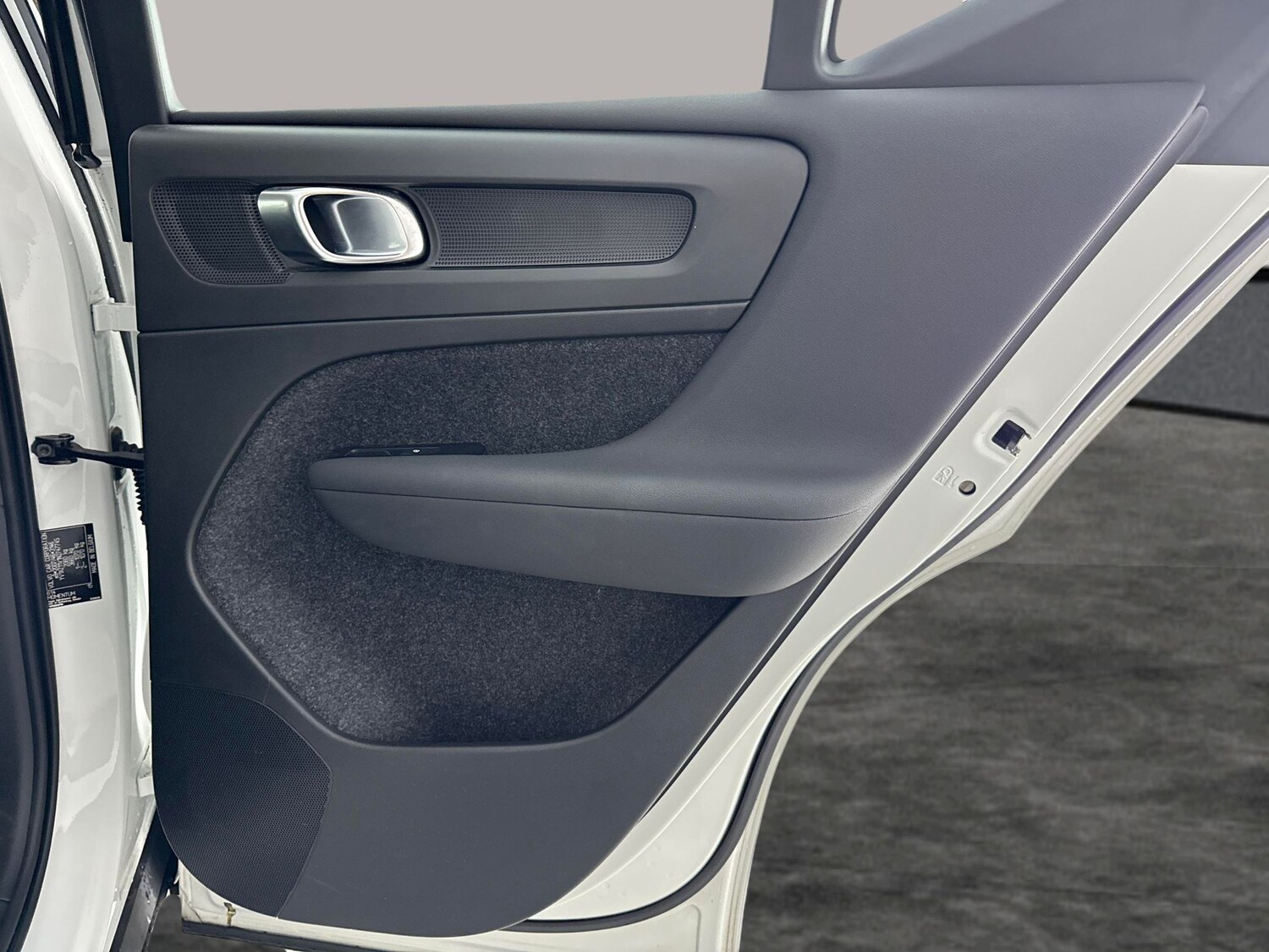 Used Volvo XC40 2022 for sale - 77829829: Photo 25