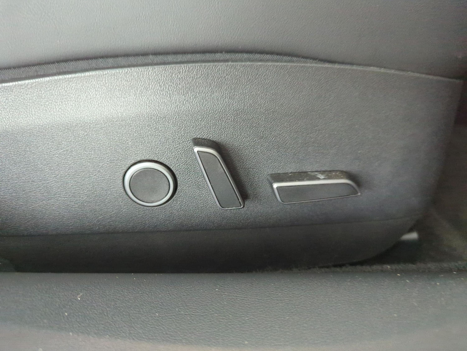 Used Tesla Model 3 2023 for sale - 77842009: Photo 18