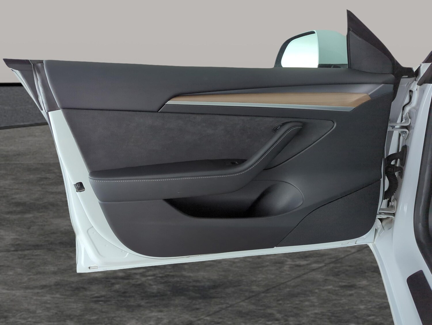 Used Tesla Model 3 2023 for sale - 77842009: Photo 35