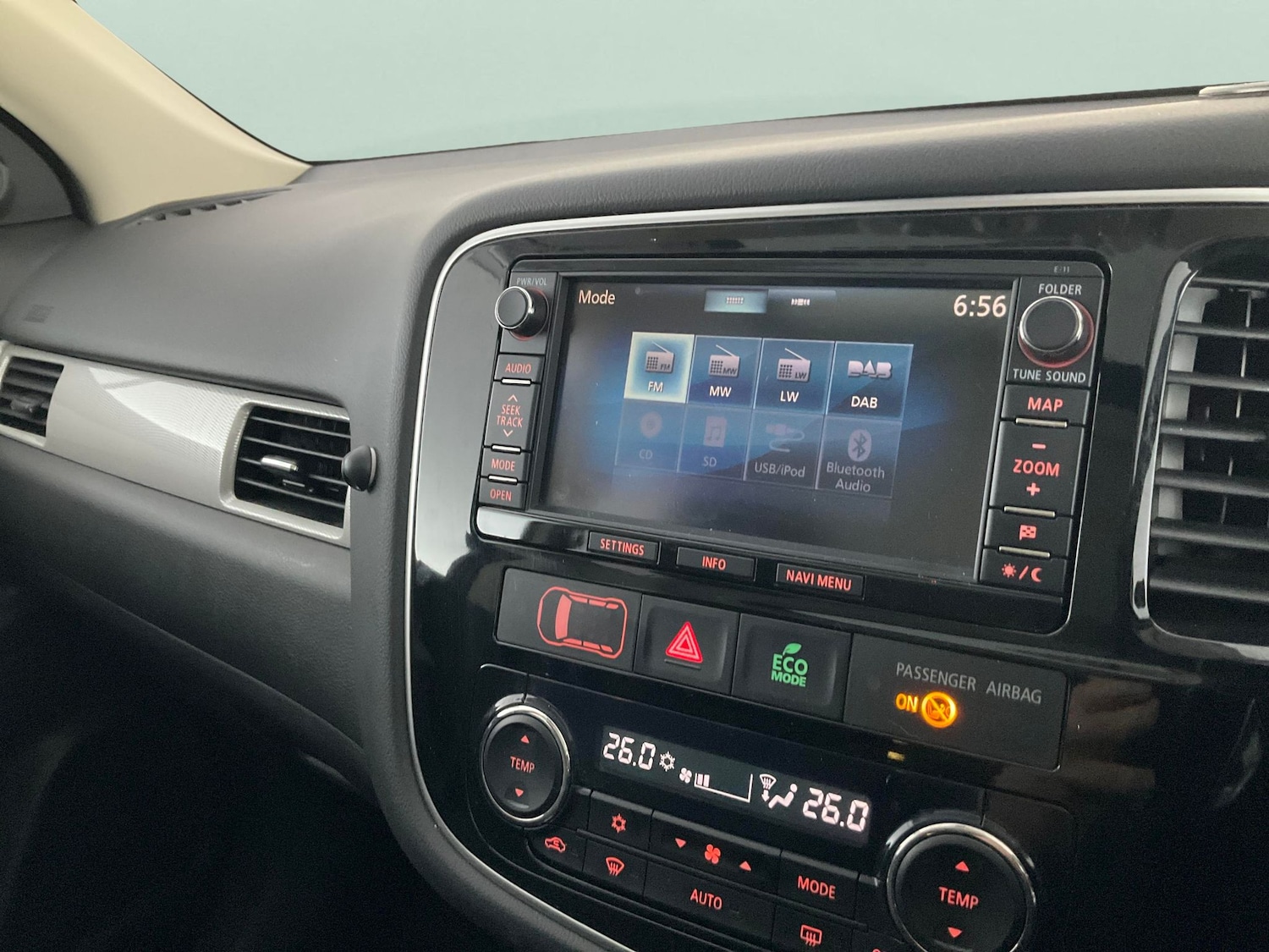 Used Mitsubishi Outlander 2015 for sale - 76691818: Photo 17