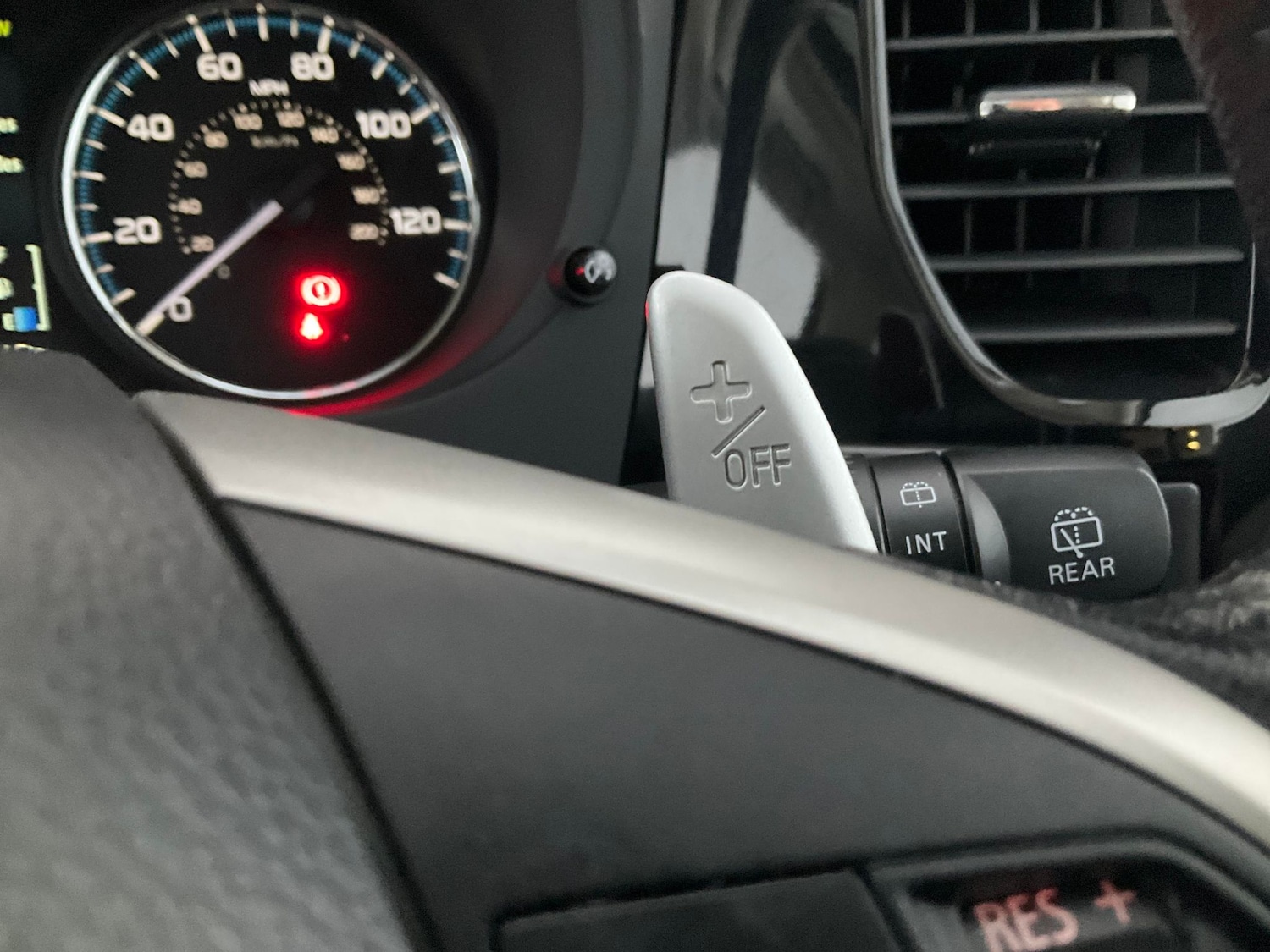 Used Mitsubishi Outlander 2015 for sale - 76691818: Photo 21