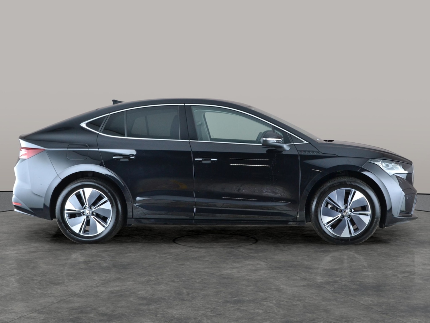 Used Skoda Enyaq 2024 for sale - 77316615: Photo 10