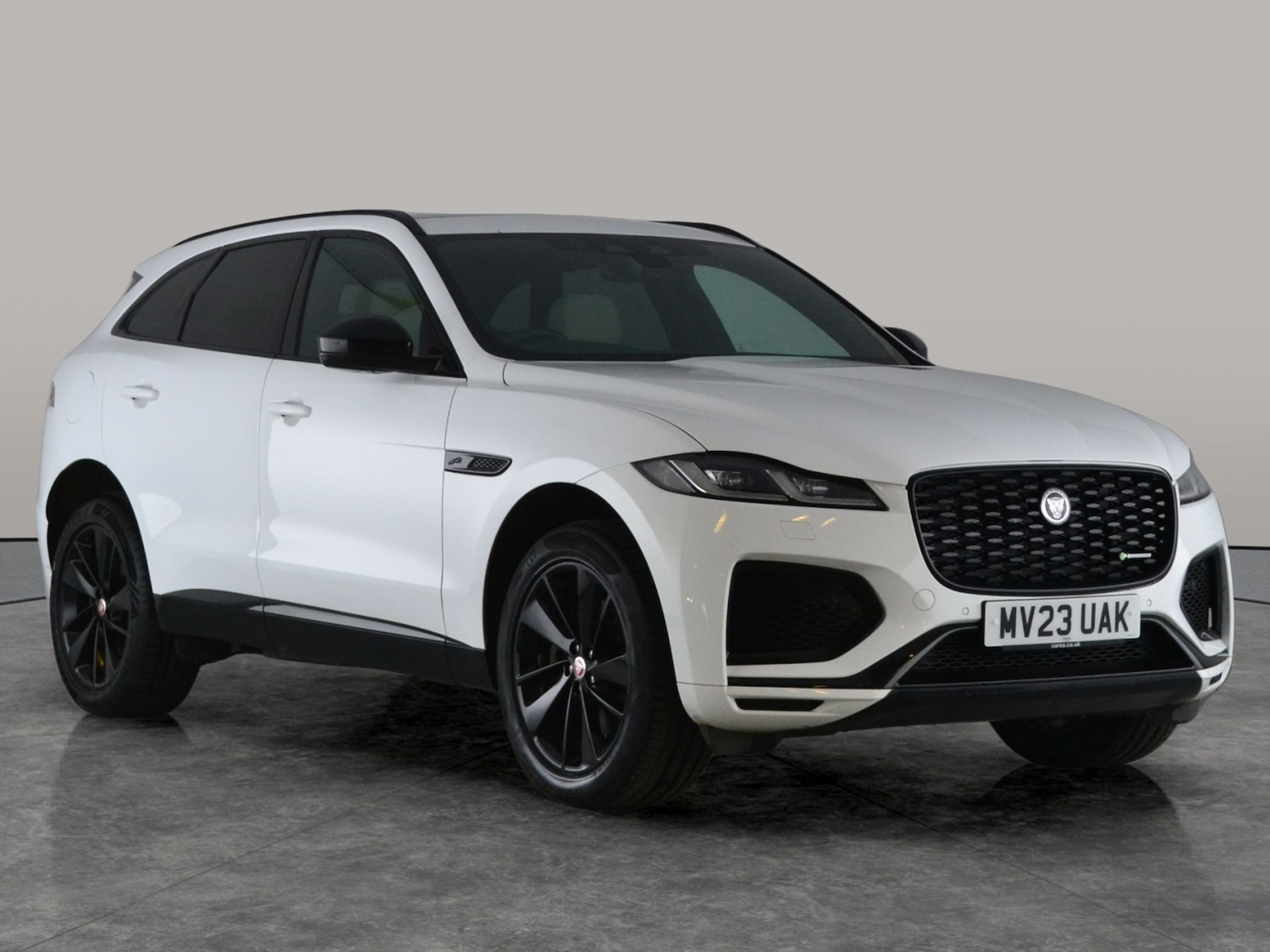 Used Jaguar F-Pace 2023 for sale - 77053470: Photo 14
