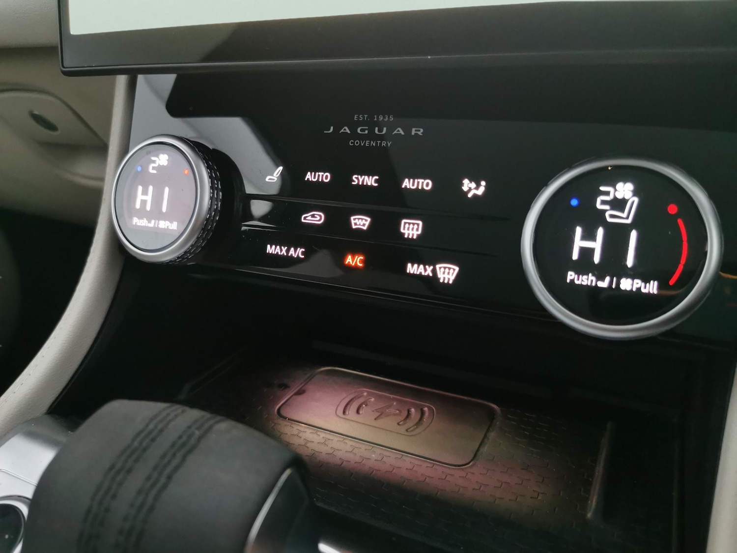 Used Jaguar F-Pace 2023 for sale - 77053470: Photo 22