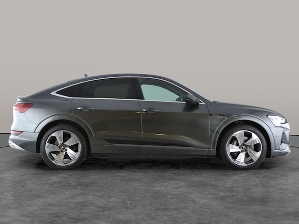 Used Audi e-tron 2022 for sale - 76286001: Photo 16