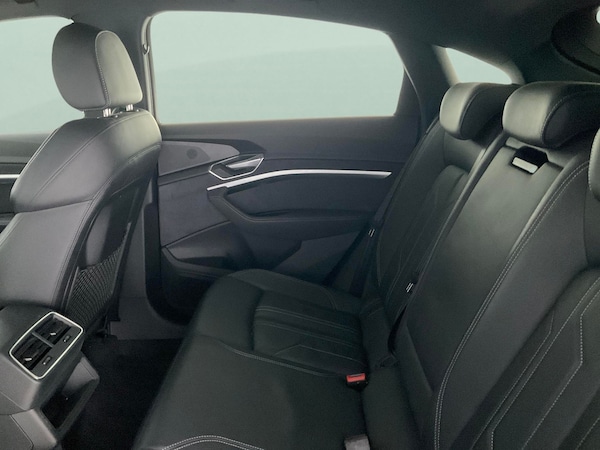 Used Audi e-tron 2022 for sale - 76286001: Photo 39