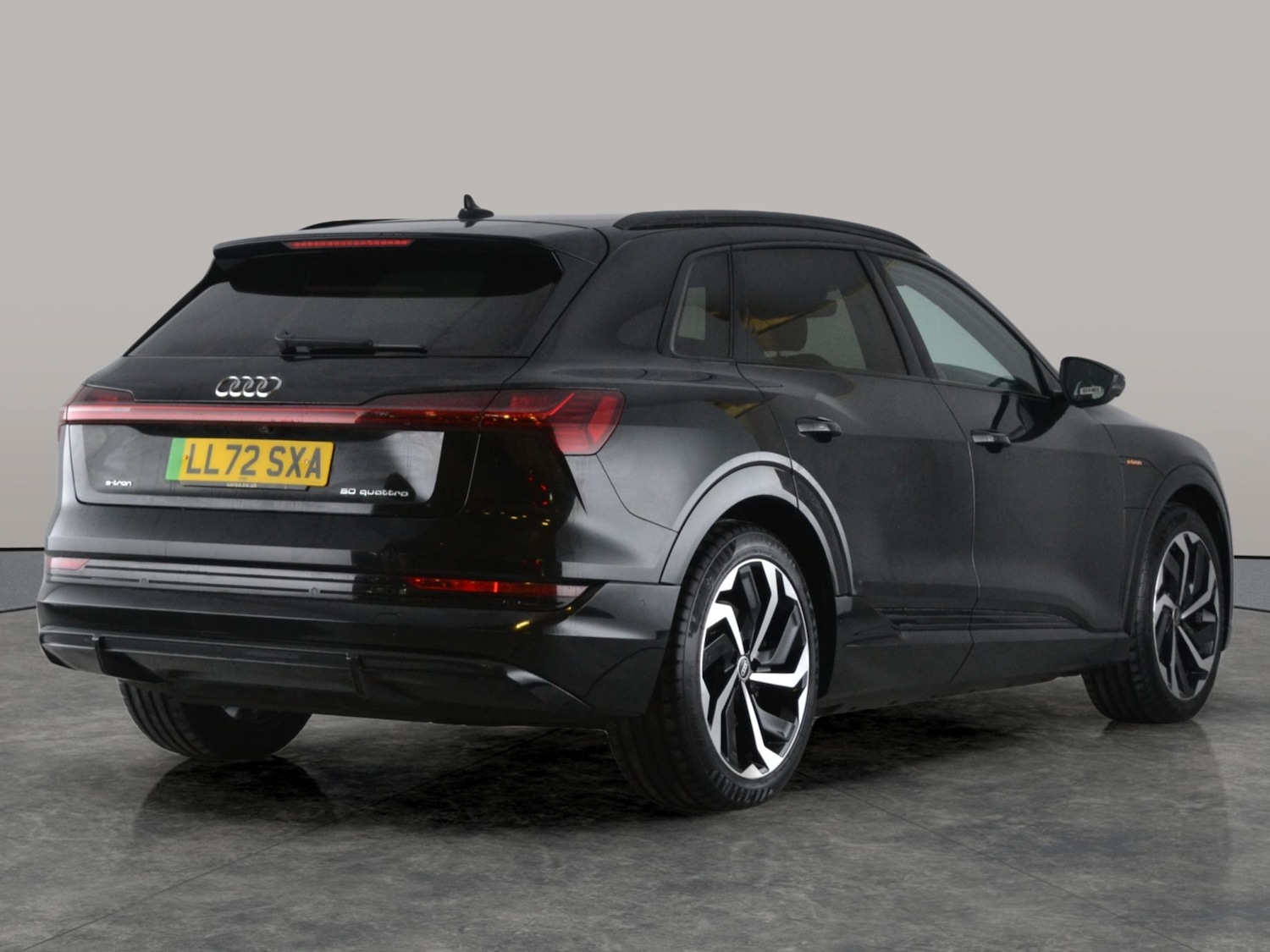Used Audi e-tron 2022 for sale - 76980596: Photo 11