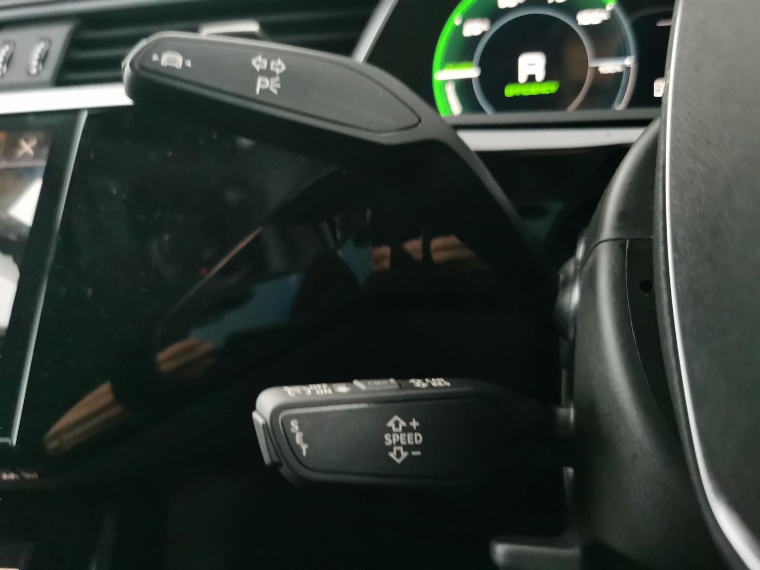 Used Audi e-tron 2022 for sale - 76980596: Photo 24