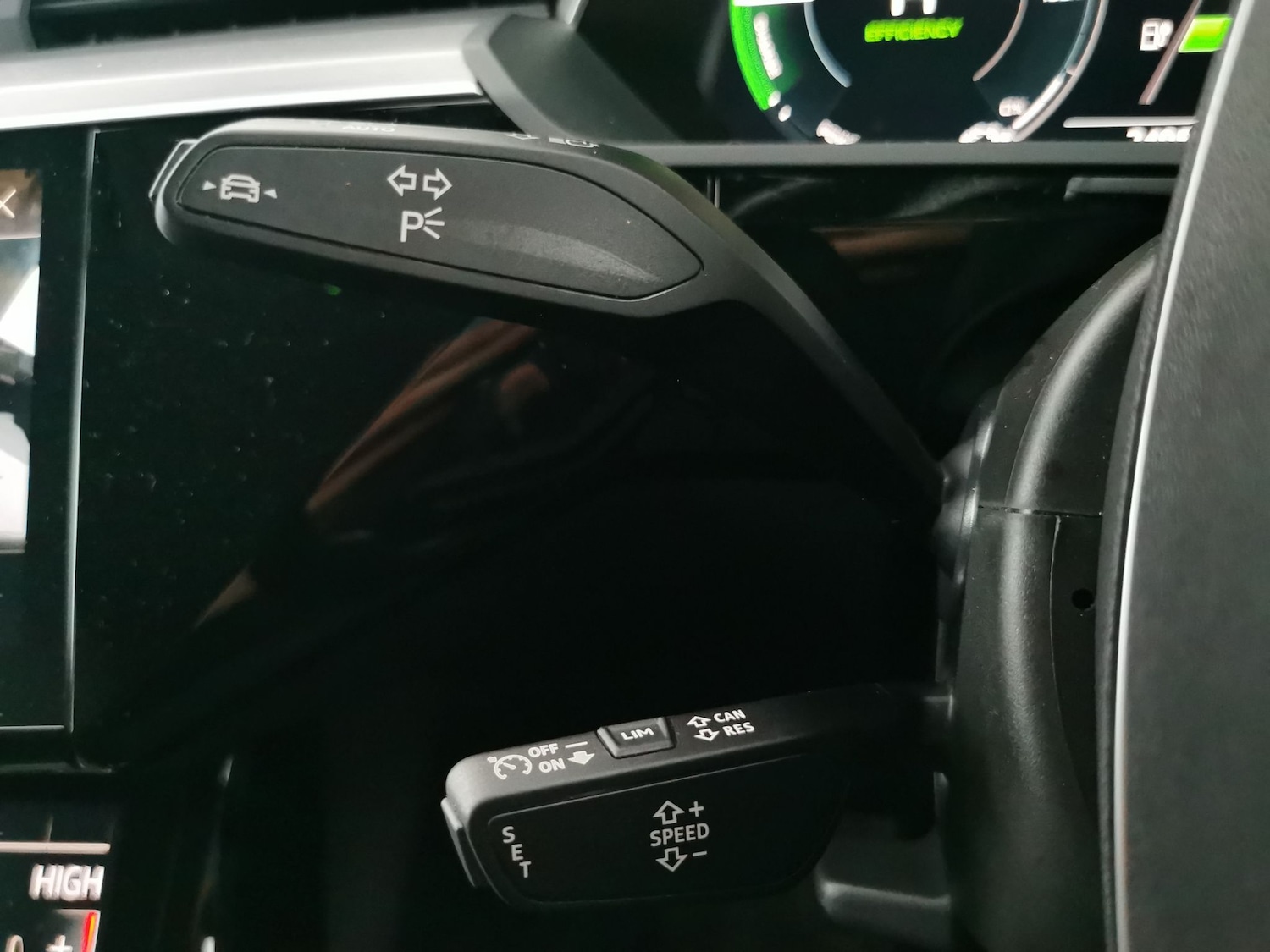 Used Audi e-tron 2022 for sale - 76980596: Photo 25