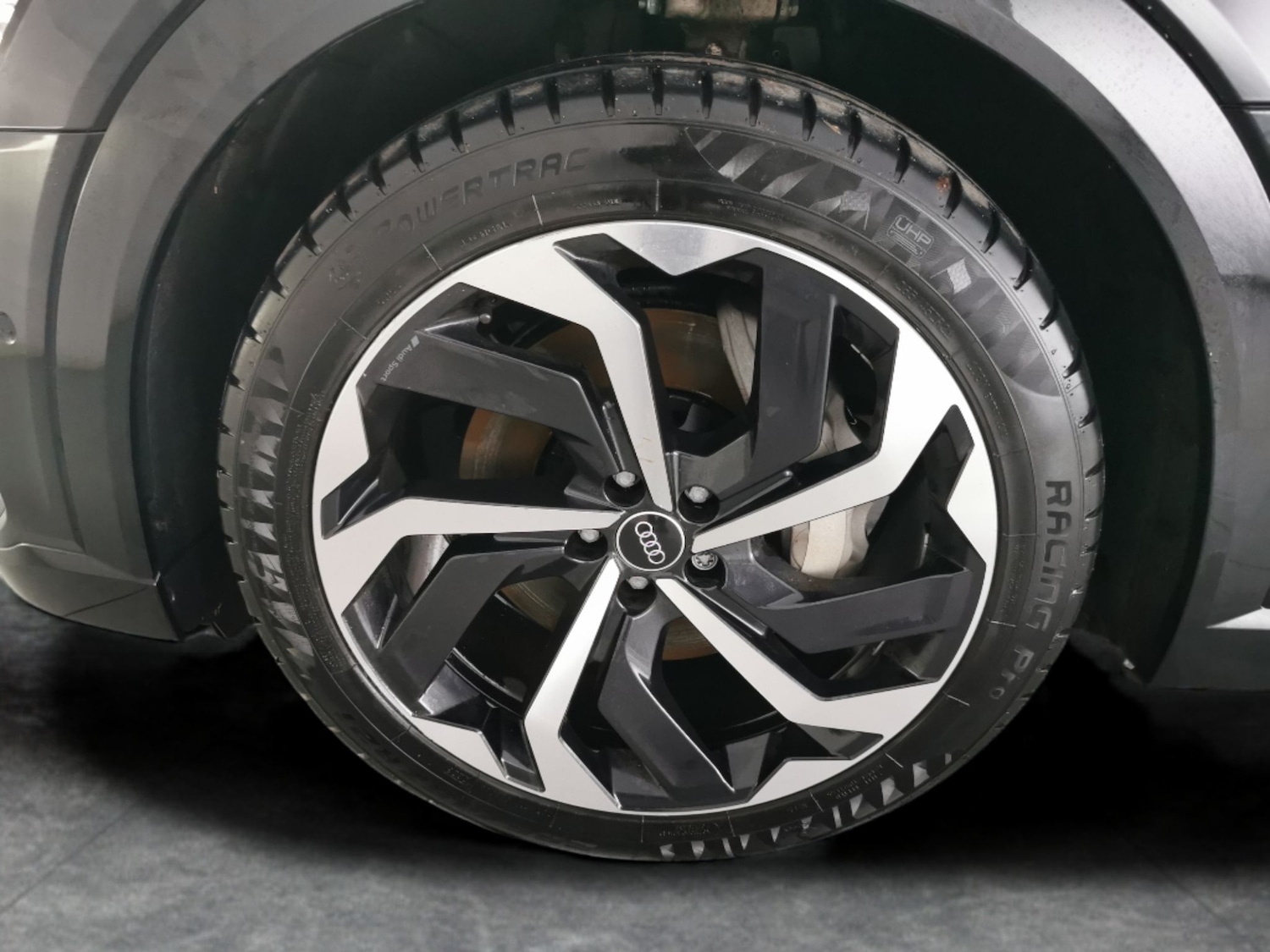 Used Audi e-tron 2022 for sale - 76980596: Photo 28