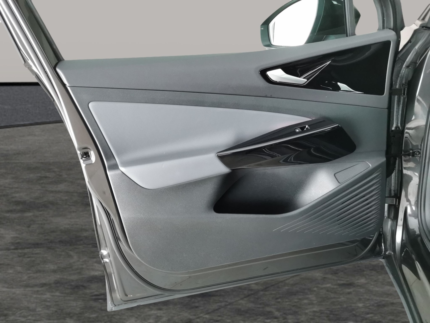 Used Volkswagen ID.4 2023 for sale - 77151838: Photo 26