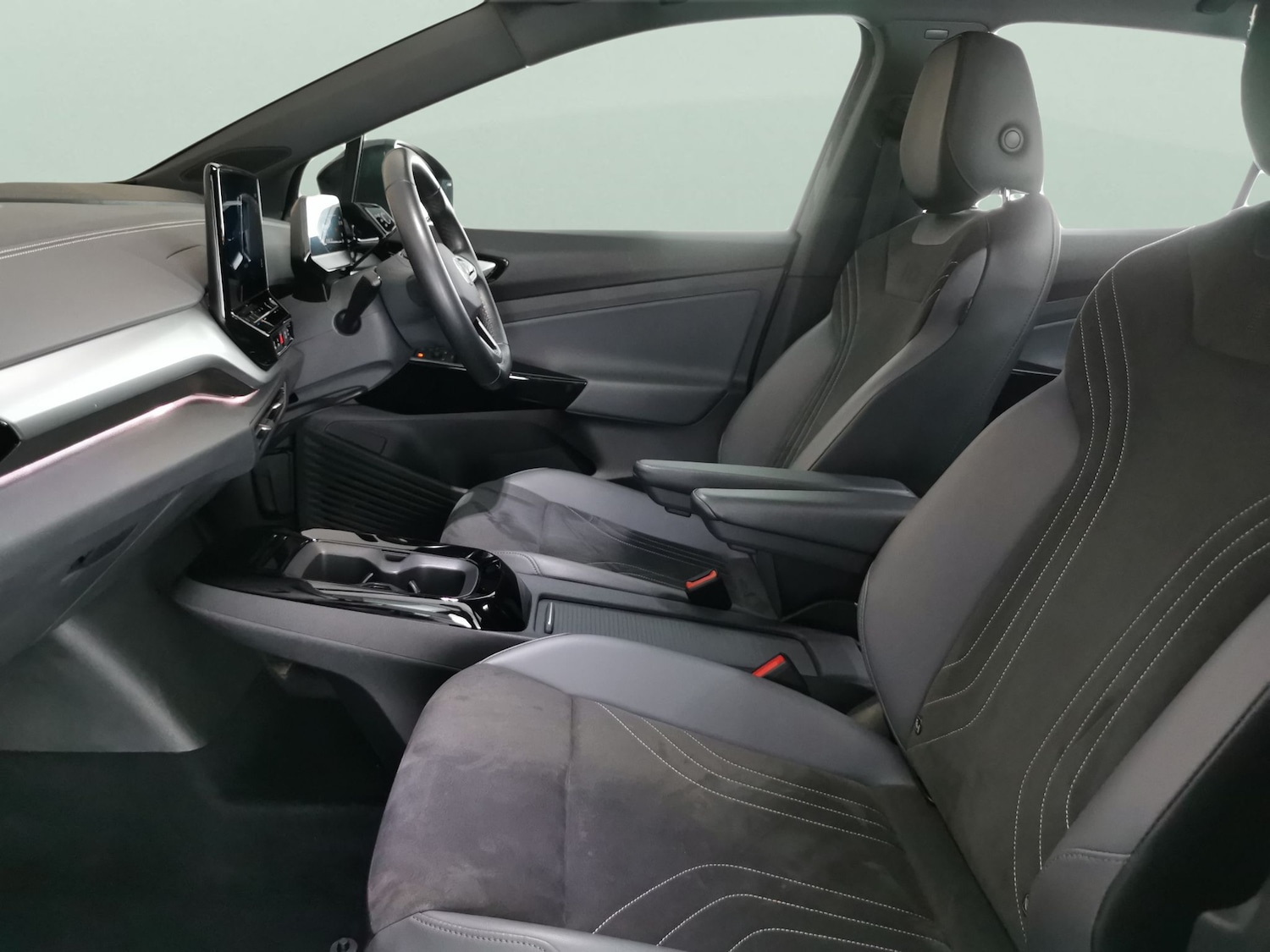 Used Volkswagen ID.4 2023 for sale - 77151838: Photo 4