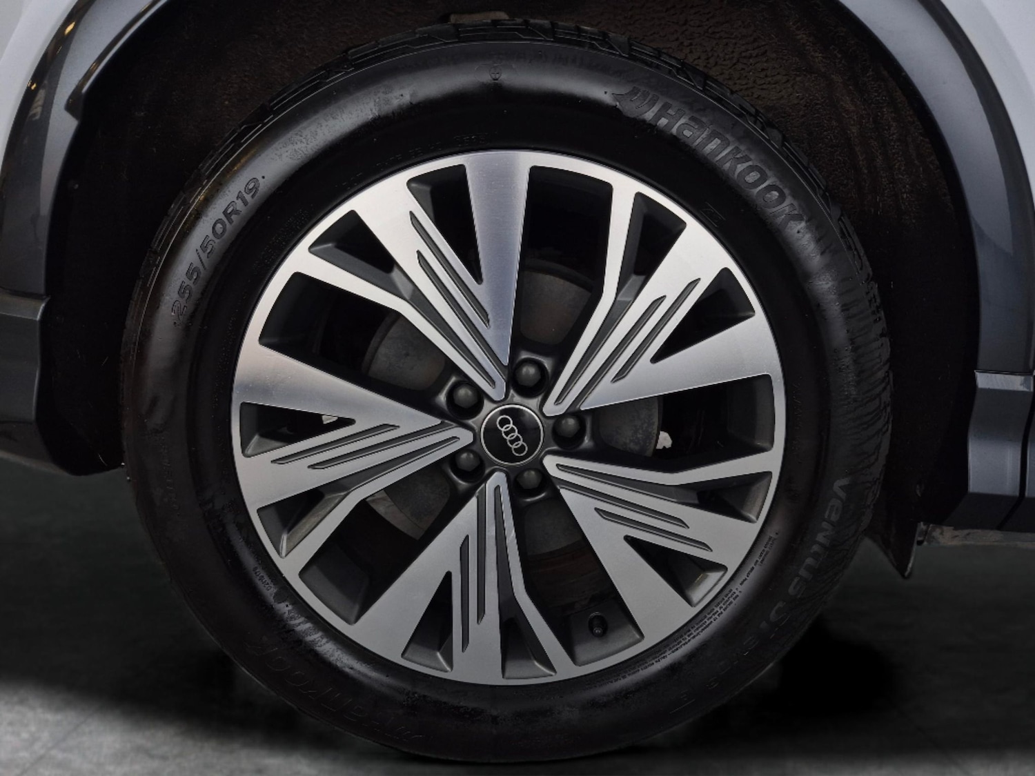 Used Audi Q4 e-tron 2023 for sale - 77975833: Photo 27