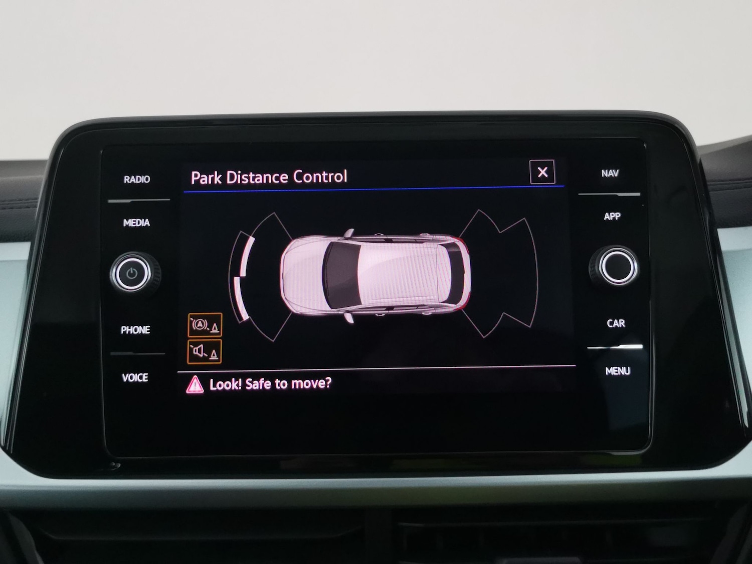 Used Volkswagen T-Roc 2023 for sale - 78166785: Photo 16