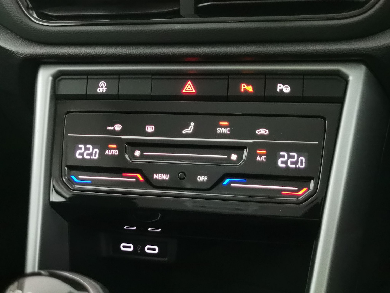 Used Volkswagen T-Roc 2023 for sale - 78166785: Photo 17