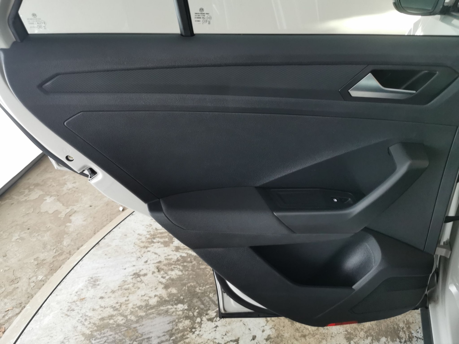 Used Volkswagen T-Roc 2023 for sale - 78166785: Photo 25