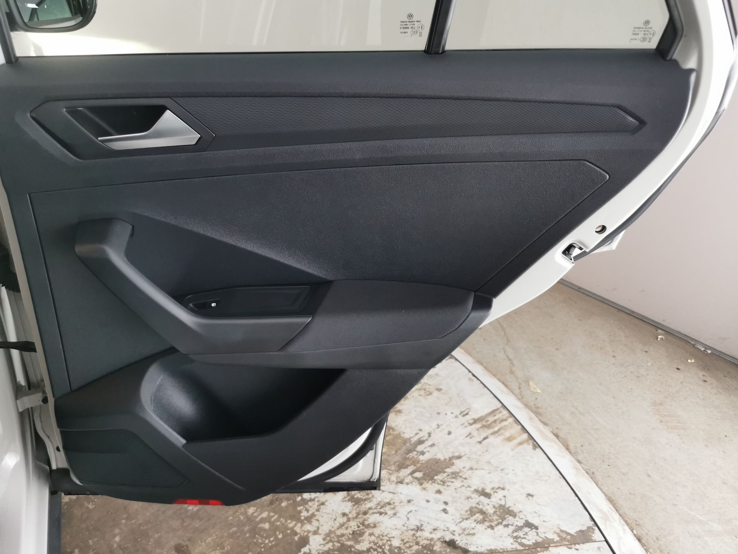 Used Volkswagen T-Roc 2023 for sale - 78166785: Photo 26