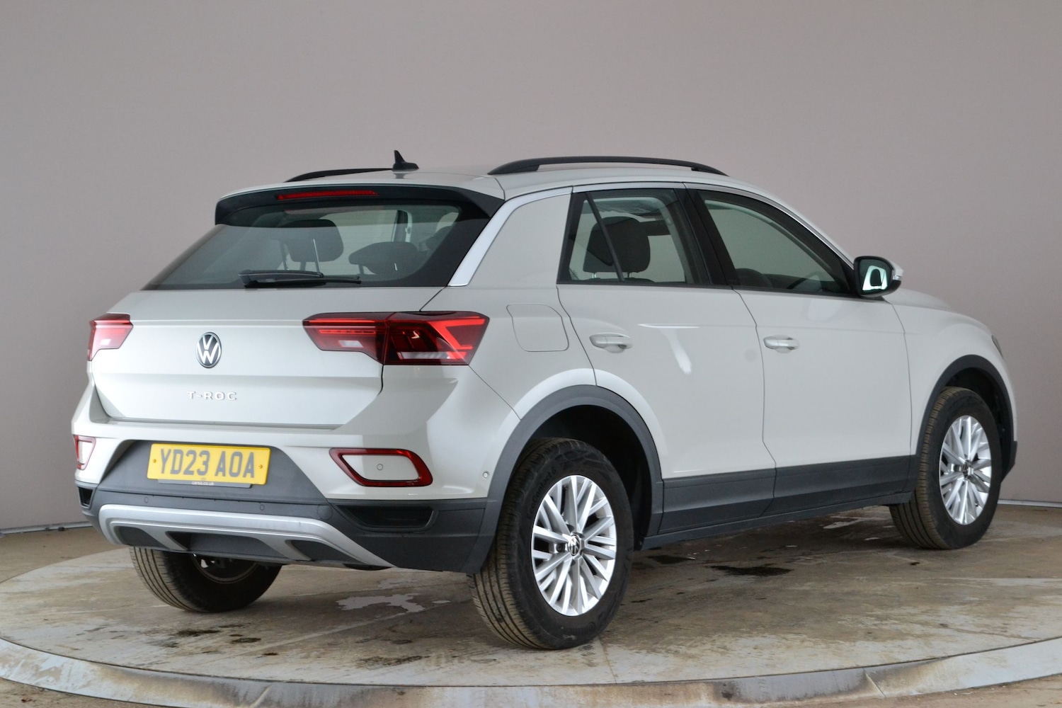 Used Volkswagen T-Roc 2023 for sale - 78166785: Photo 8