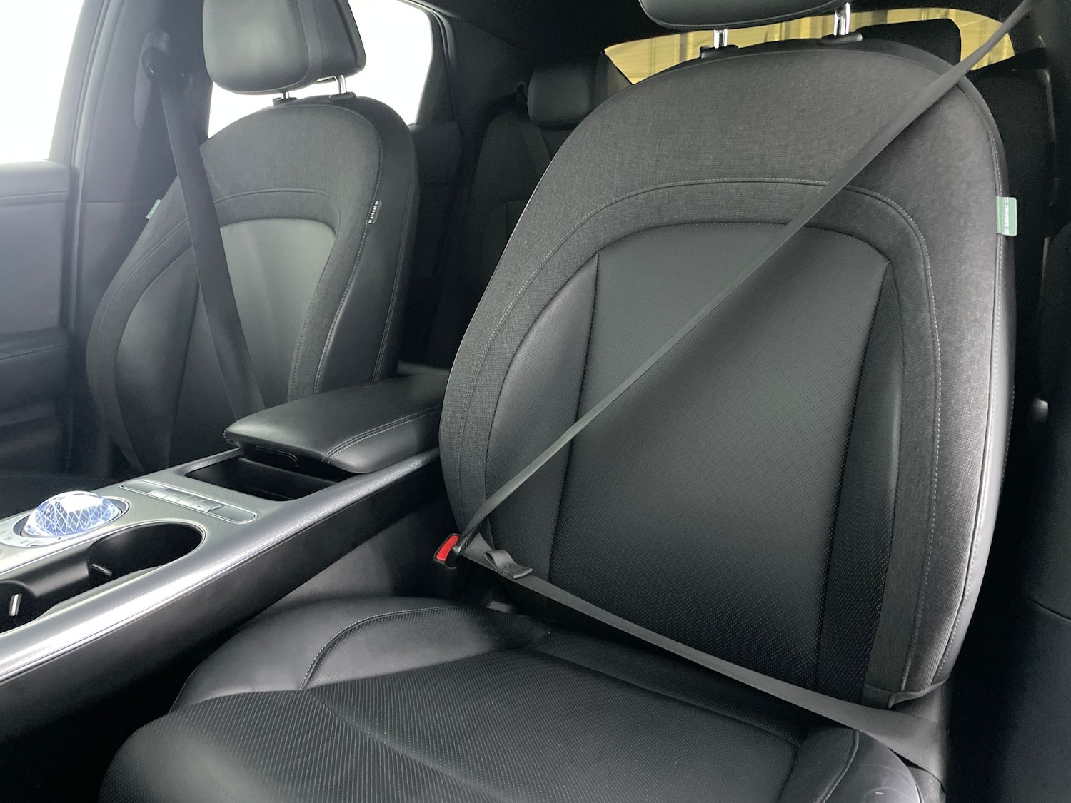 Used Genesis GV60 2022 for sale - 77316252: Photo 14