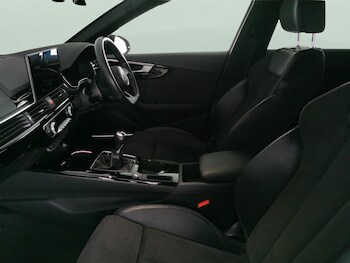 Used Audi A4 2021 for sale - 77404324: Photo