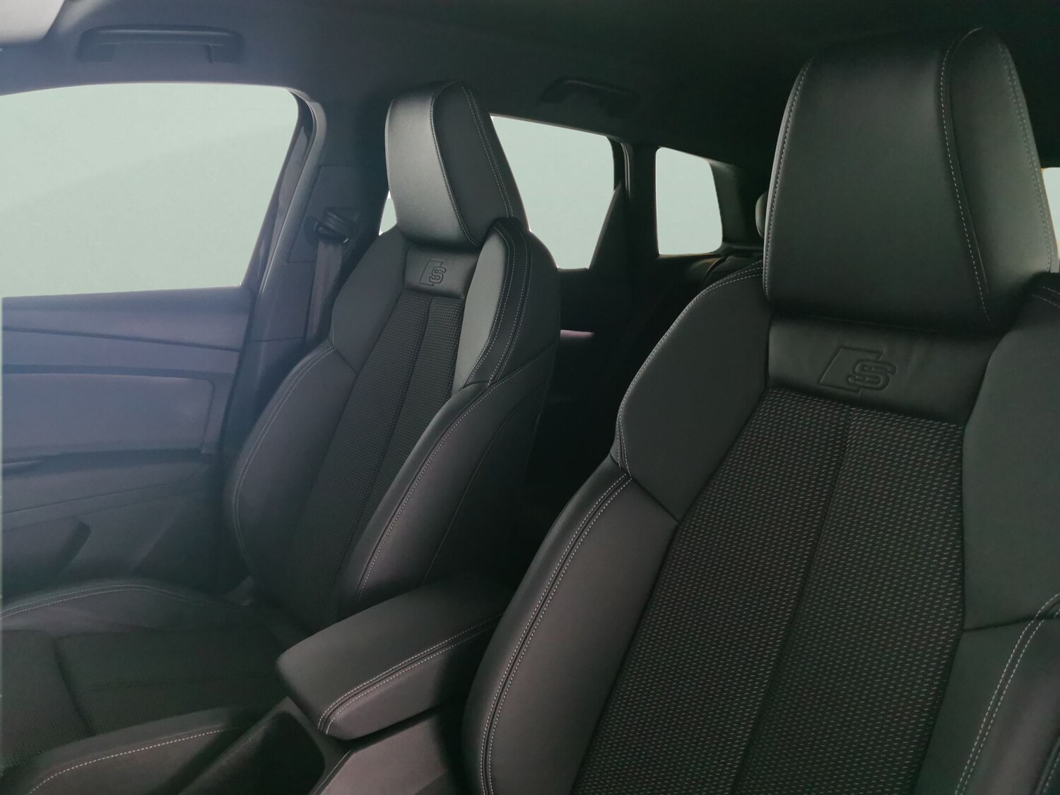 Used Audi Q4 e-tron 2022 for sale - 77540357: Photo 16