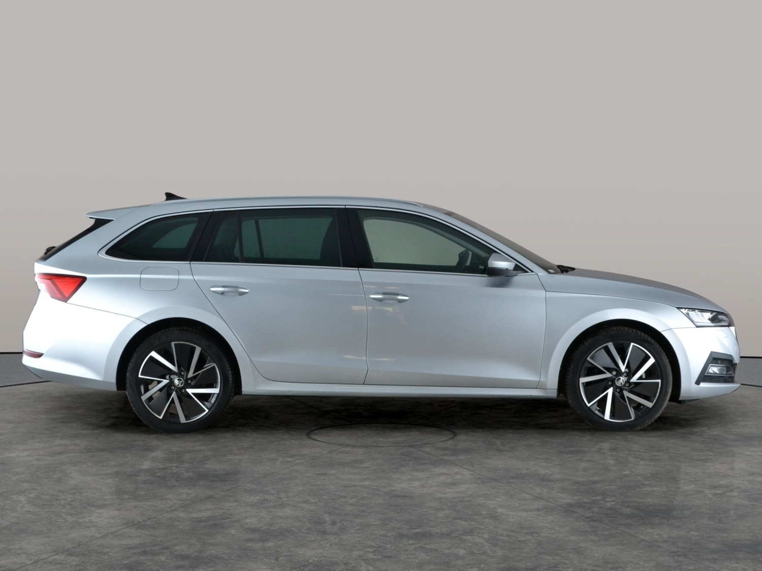 Used Skoda Octavia 2021 for sale - 77726510: Photo 9