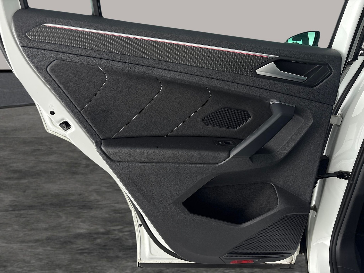 Used Volkswagen Tiguan 2021 for sale - 76436934: Photo 43