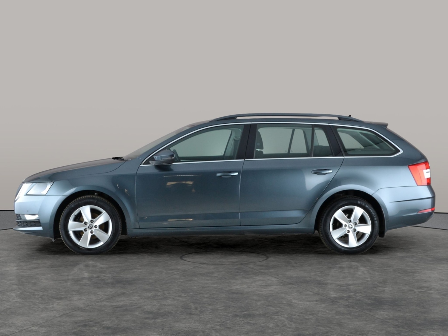 Used Skoda Octavia 2020 for sale - 76980591: Photo 13