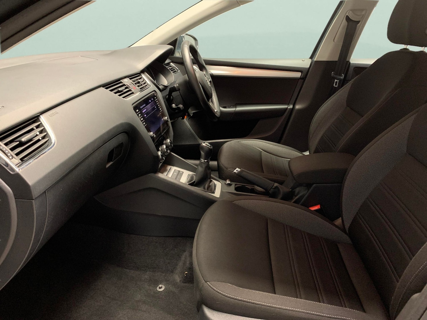 Used Skoda Octavia 2020 for sale - 76980591: Photo 4