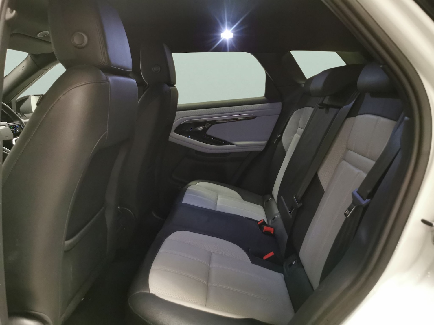 Used Land Rover Range Rover Evoque 2023 for sale - 77873048: Photo 25