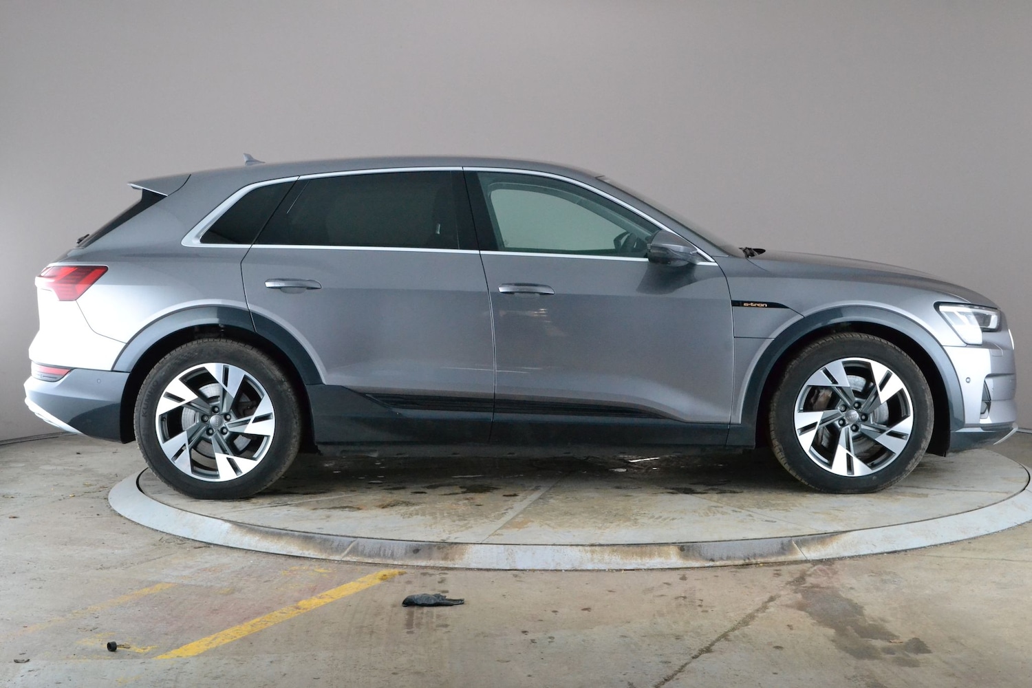 Used Audi e-tron 2020 for sale - 77746465: Photo 10
