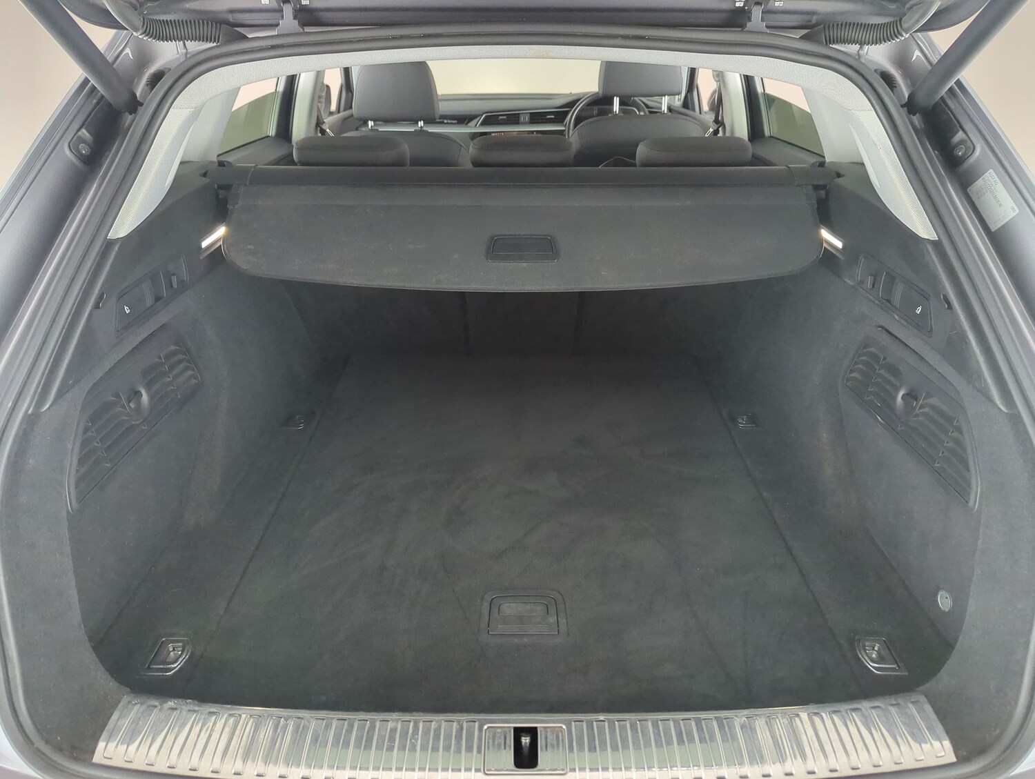 Used Audi e-tron 2020 for sale - 77746465: Photo 39