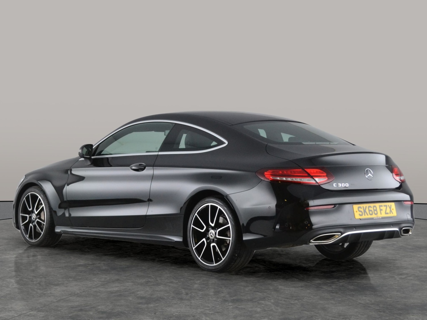 Used Mercedes-Benz C Class 2018 for sale - 76445182: Photo 12