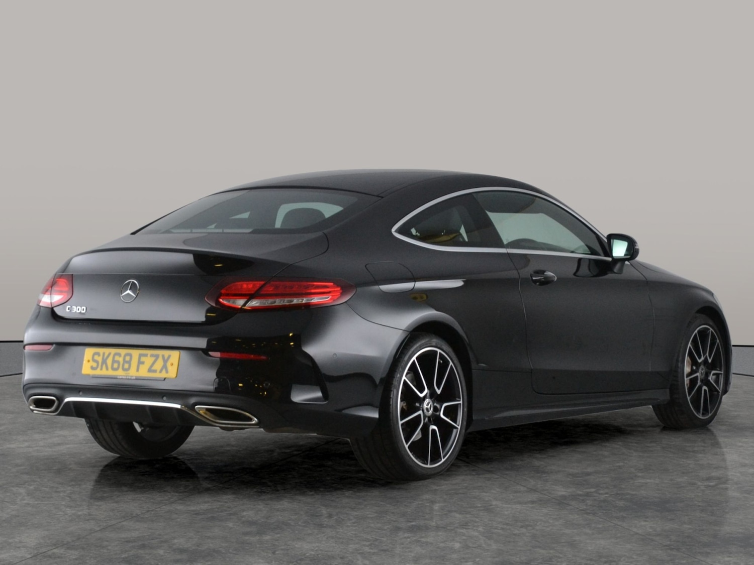 Used Mercedes-Benz C Class 2018 for sale - 76445182: Photo 14