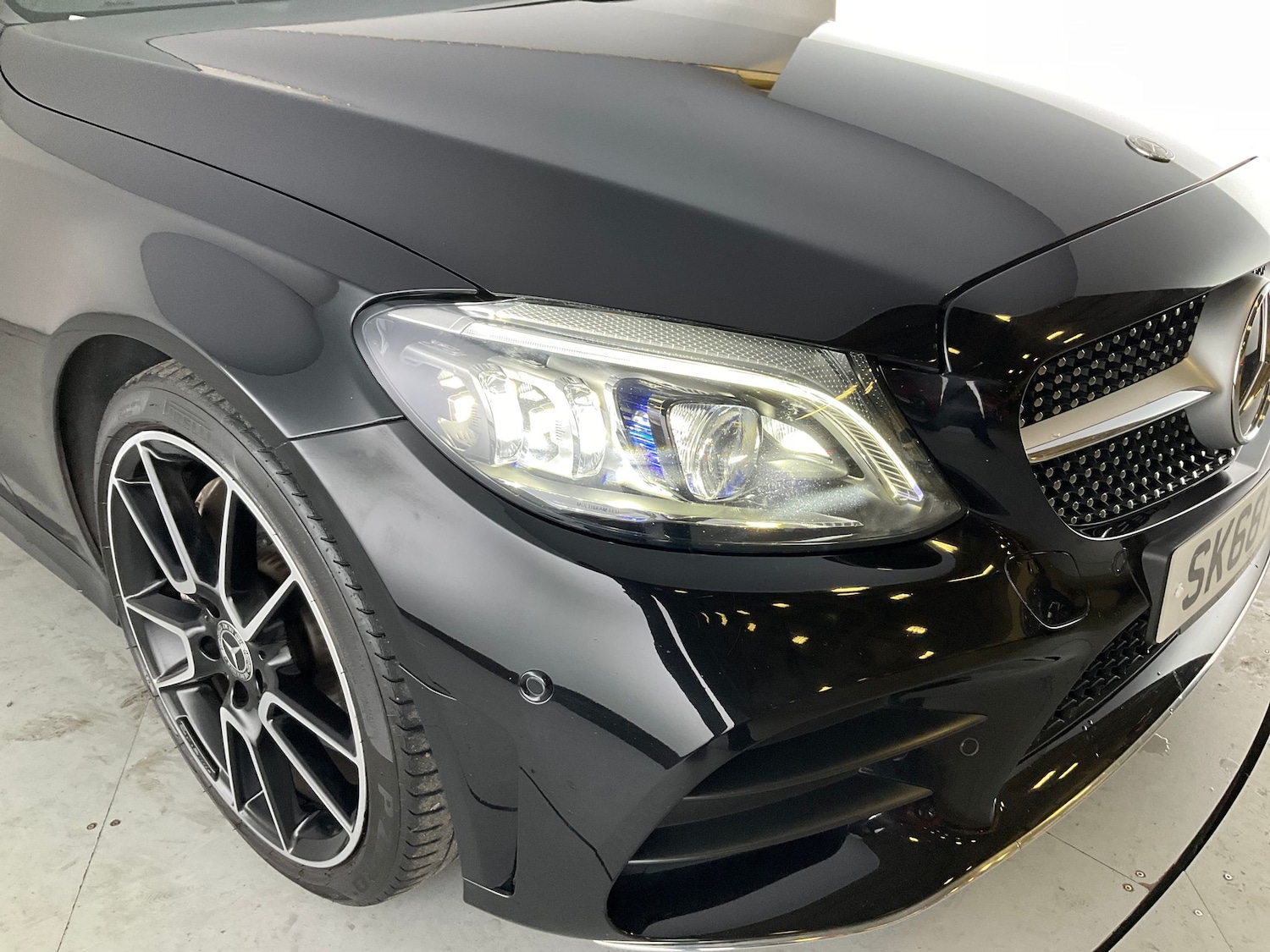 Used Mercedes-Benz C Class 2018 for sale - 76445182: Photo 32