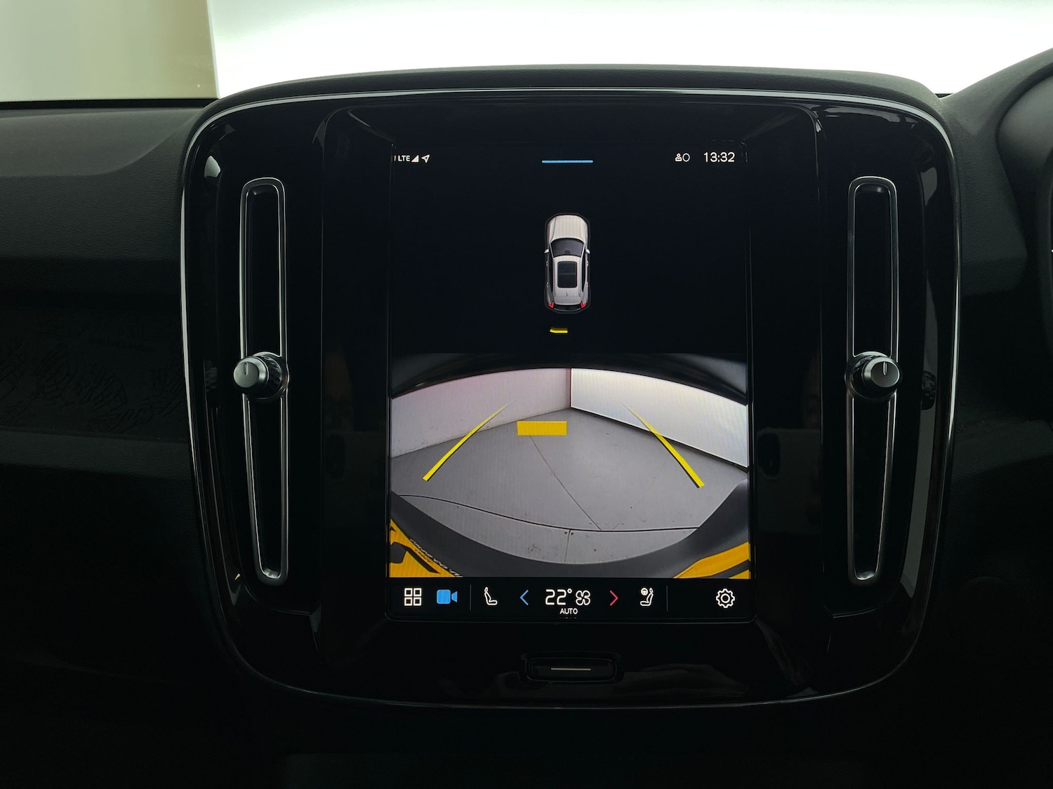 Used Volvo XC40 2022 for sale - 76933493: Photo 23