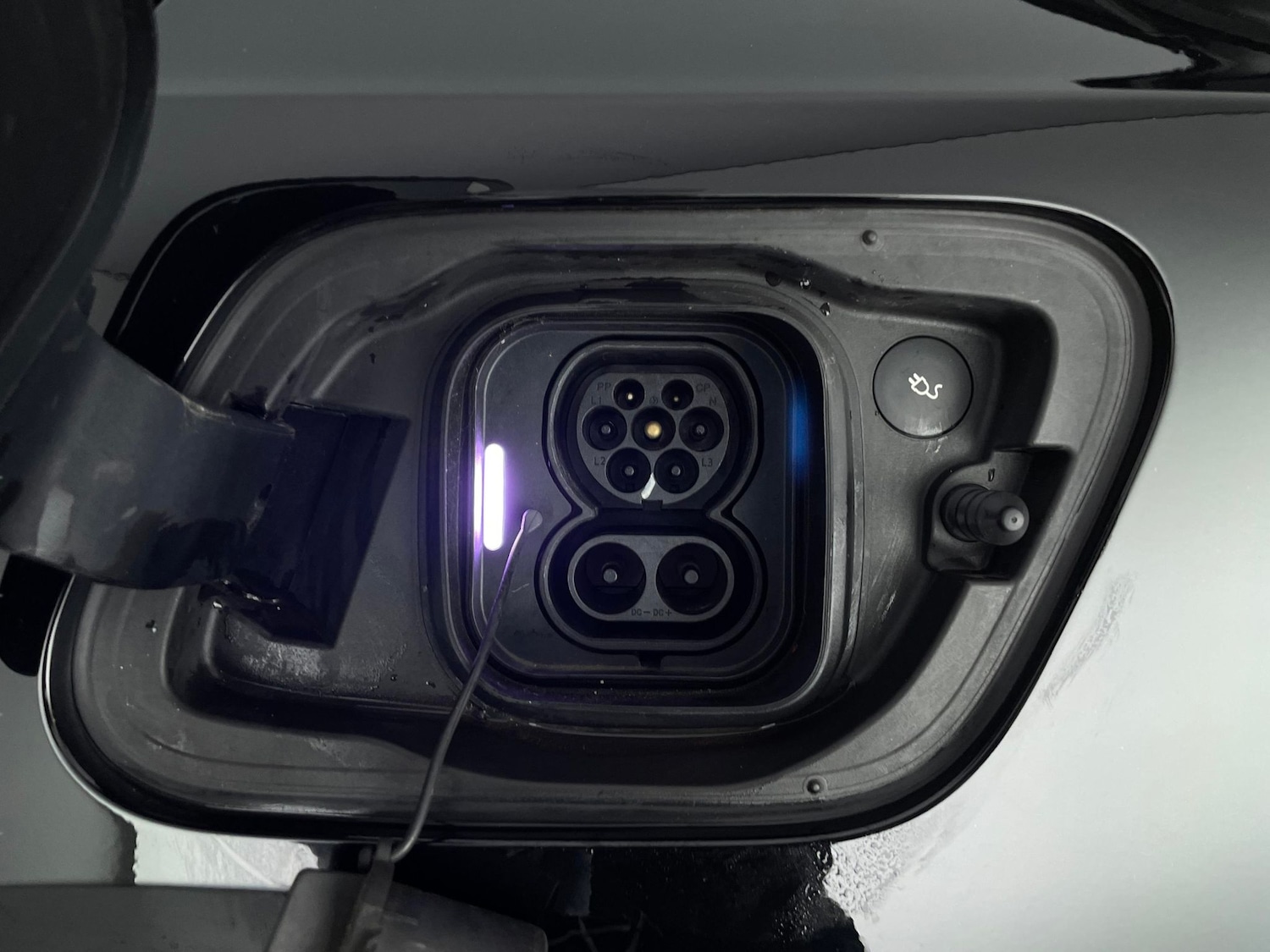 Used Volvo XC40 2022 for sale - 76933493: Photo 38