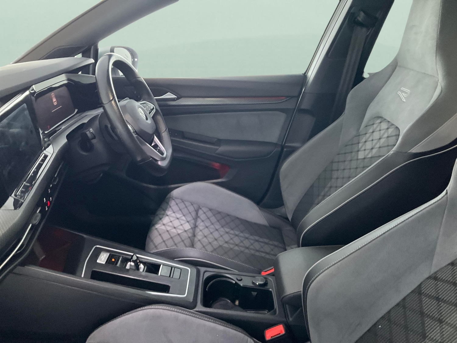 Used Volkswagen Golf 2021 for sale - 76162515: Photo 5