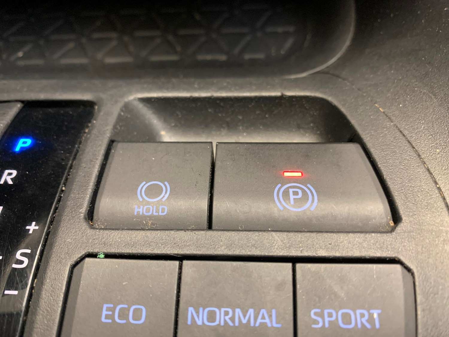 Used Toyota RAV4 2019 for sale - 76438395: Photo 31