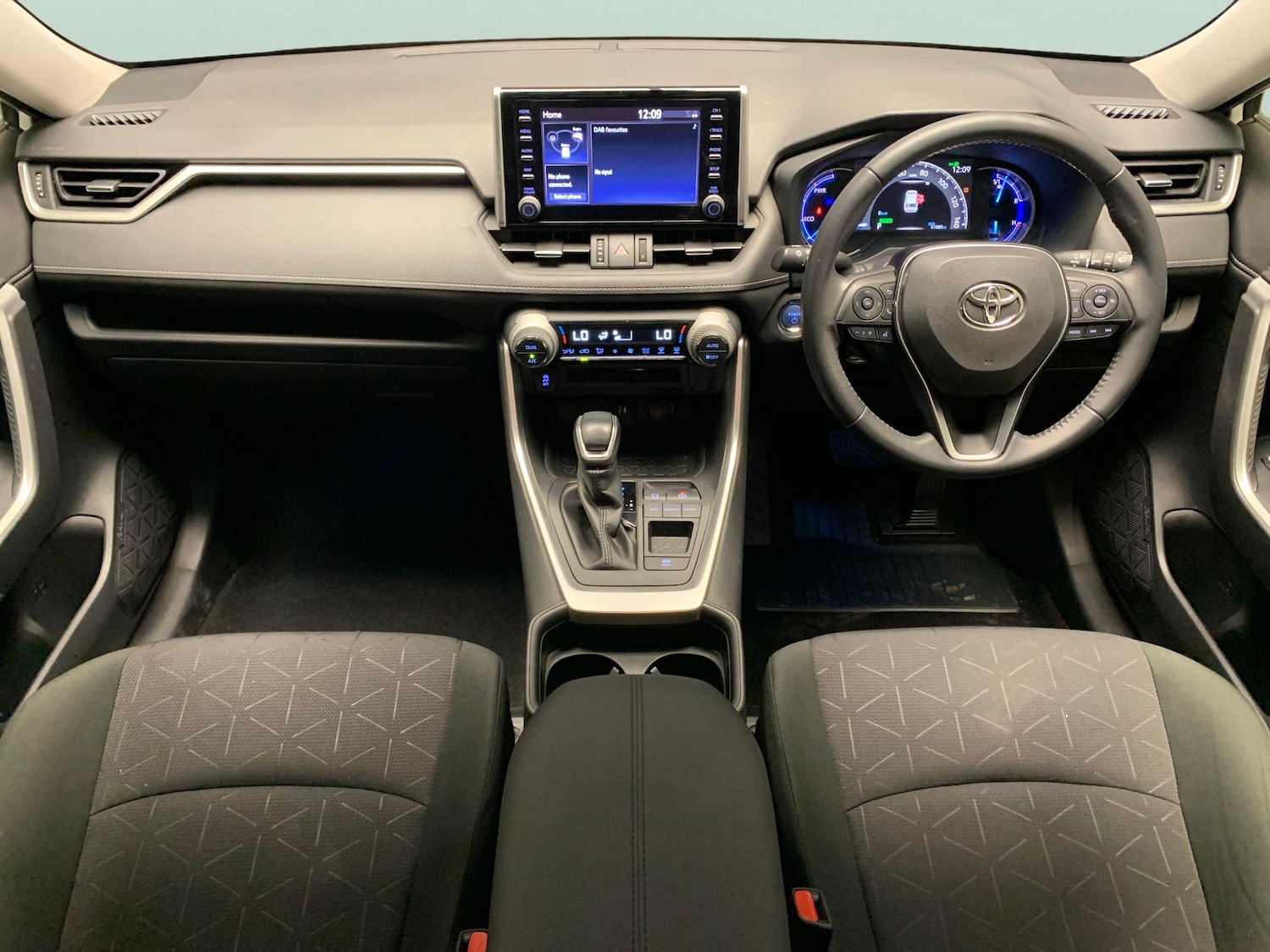 Used Toyota RAV4 2019 for sale - 76438395: Photo 9