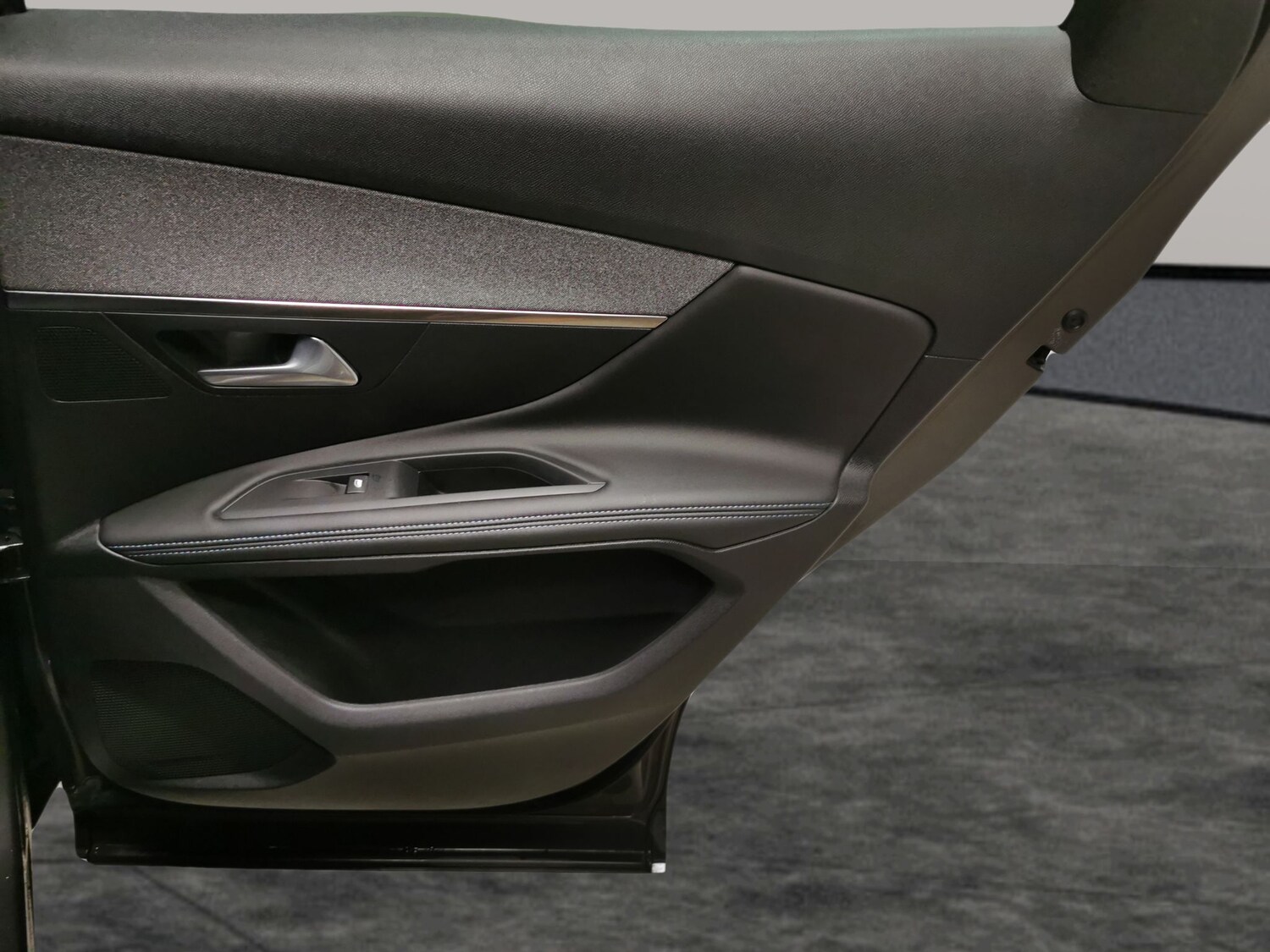 Used Peugeot 3008 2022 for sale - 77746485: Photo 30