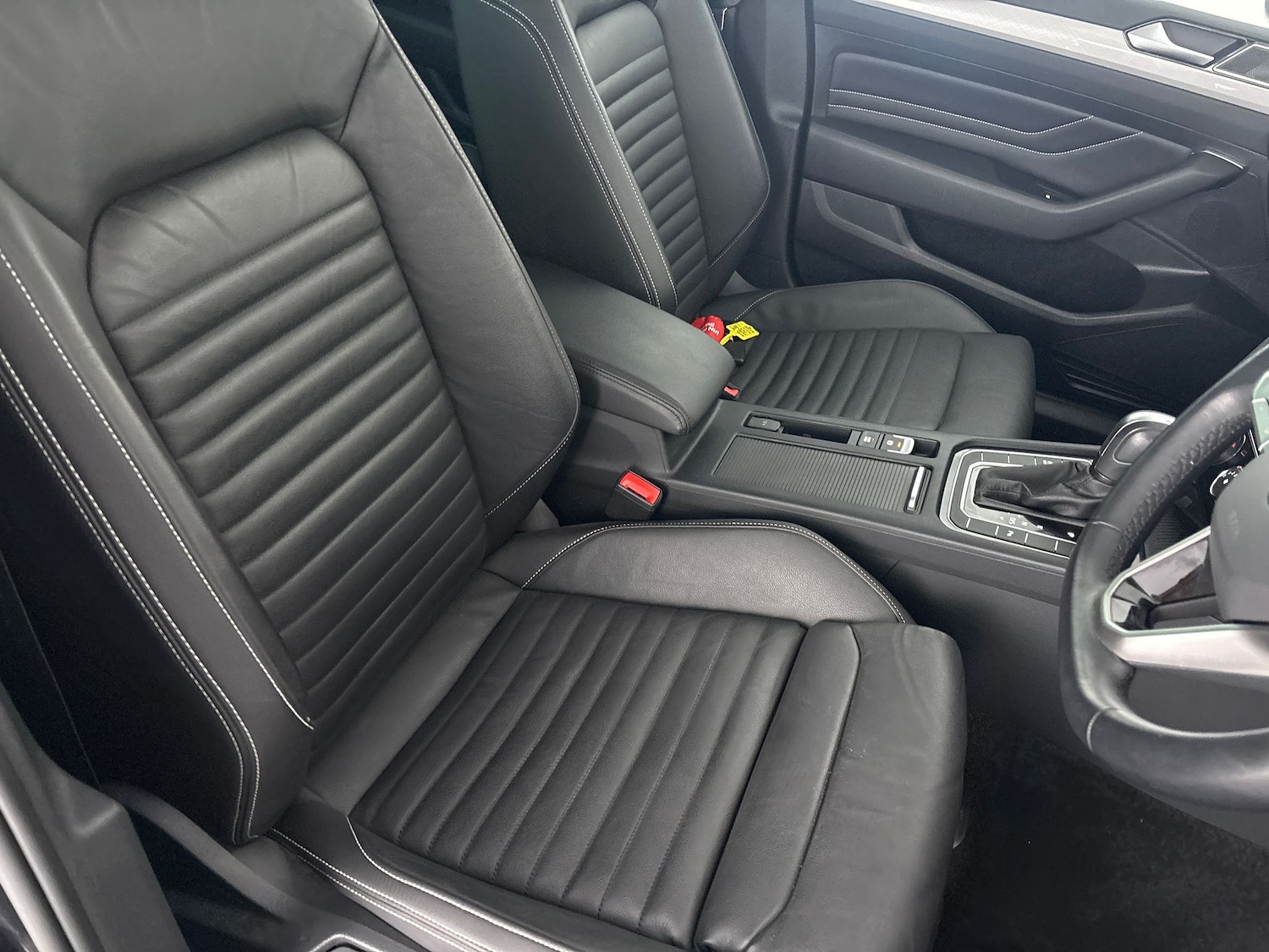 Used Volkswagen Passat 2022 for sale - 76420786: Photo 8