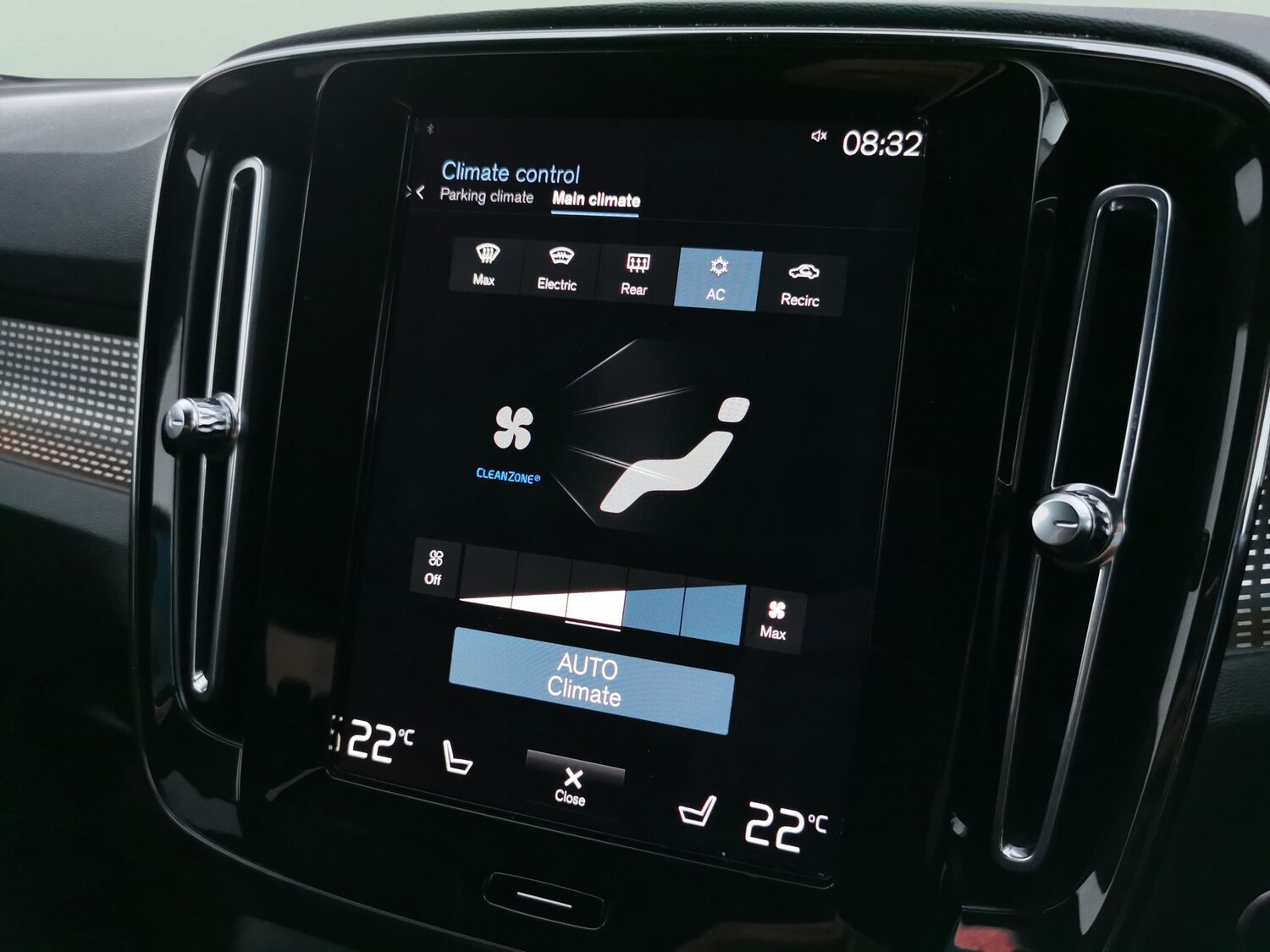 Used Volvo XC40 2021 for sale - 77208075: Photo 17