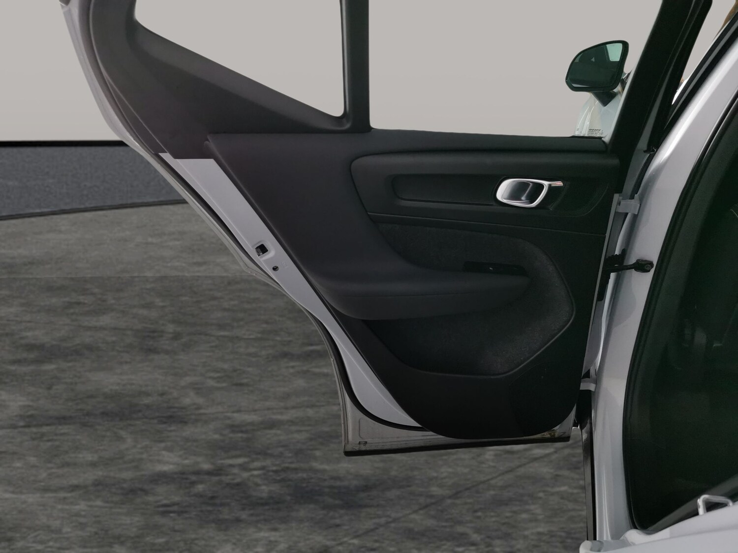 Used Volvo XC40 2021 for sale - 77208075: Photo 27