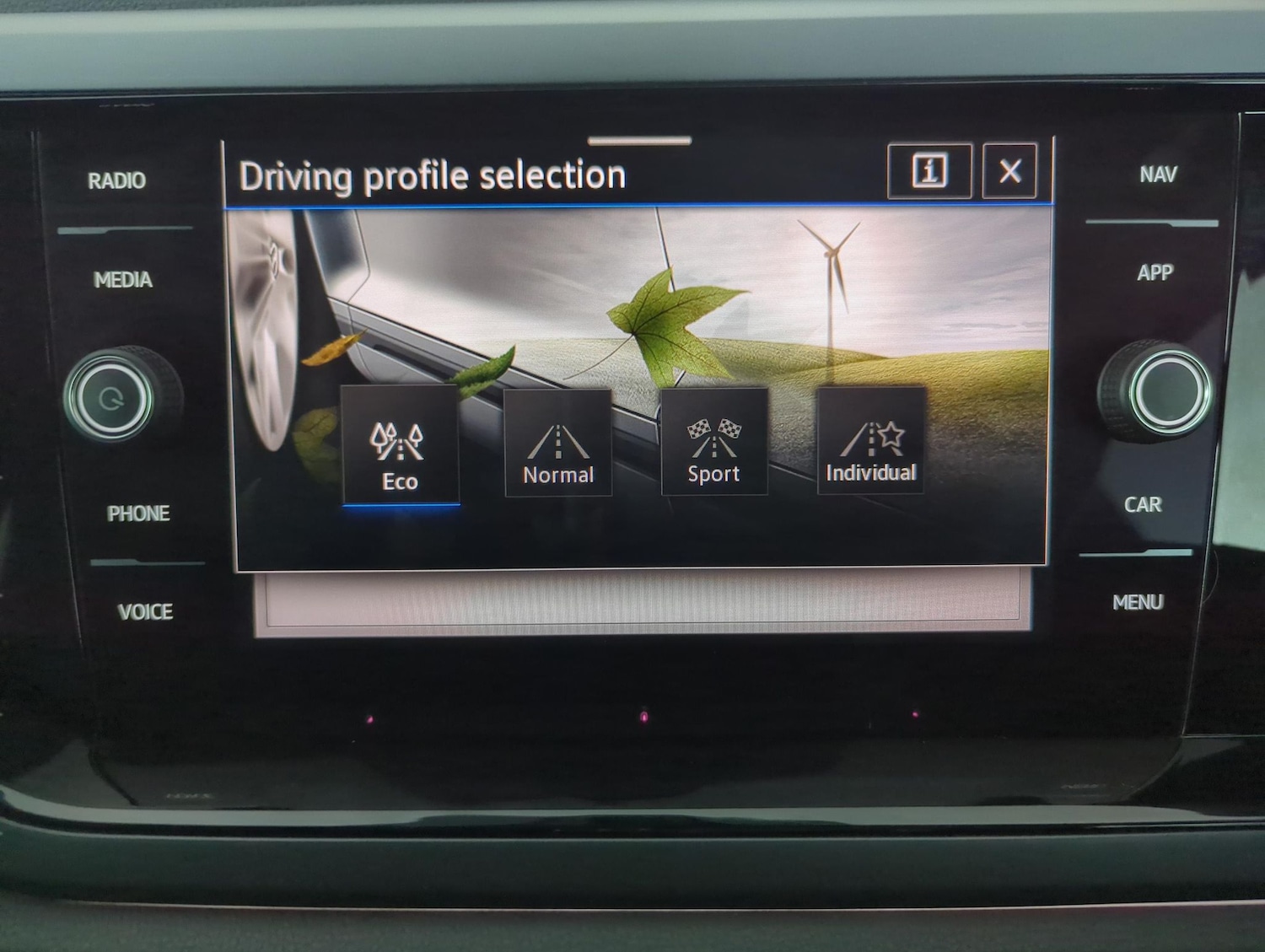 Used Volkswagen Taigo 2023 for sale - 77505452: Photo 16