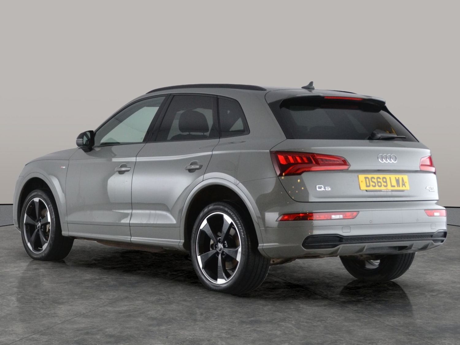 Used Audi Q5 2019 for sale - 76525965: Photo 8