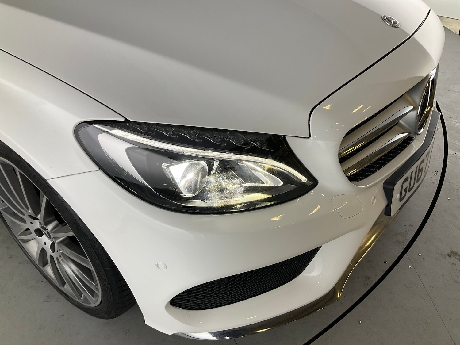Used Mercedes-Benz C Class 2017 for sale - 76320499: Photo 8